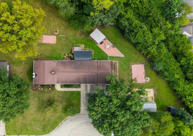Photo 46 of Single family home for sale at 203 Wood Rd, Rockford, IL 61107 | MLS# 12752571 | Listing updated on 2026-09-12