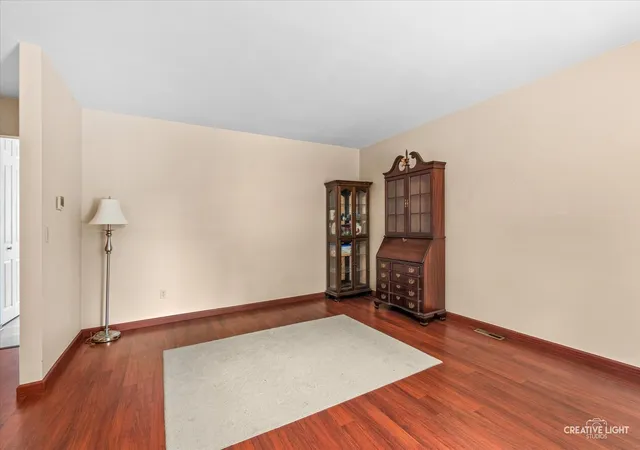 Photo 3 of Single family home for sale at 49 Sherwick Rd, Oswego, IL 60543 | MLS# 12752574 | Listing updated on 2026-09-14