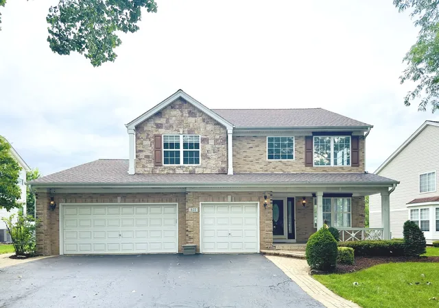 Photo 1 of Single family home for sale at 572 E Delgado Dr, Palatine, IL 60074 | MLS# 12752577 | Listing updated on 2026-09-06