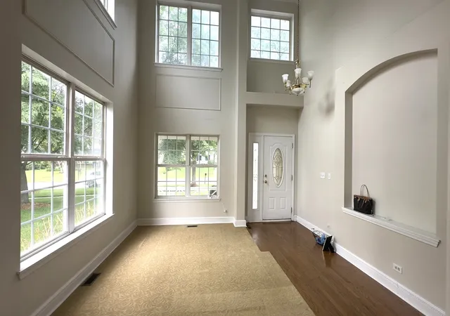Photo 2 of Single family home for sale at 572 E Delgado Dr, Palatine, IL 60074 | MLS# 12752577 | Listing updated on 2026-09-23