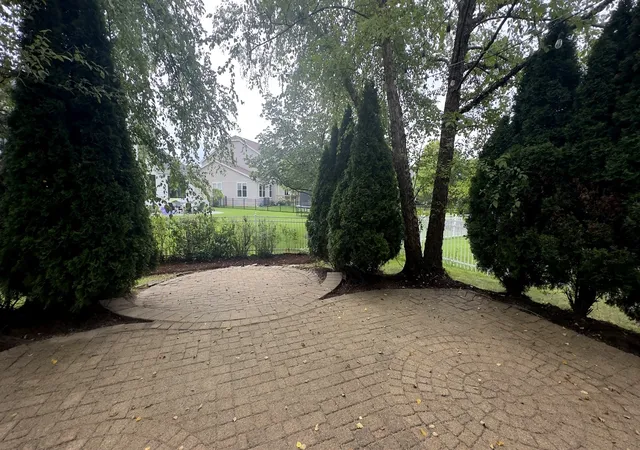 Photo 30 of Single family home for sale at 572 E Delgado Dr, Palatine, IL 60074 | MLS# 12752577 | Listing updated on 2026-09-06