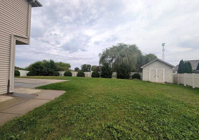 Photo 31 of Single family home for sale at 233 Highpoint Cir, Bourbonnais, IL 60914 | MLS# 12752584 | Listing updated on 2026-10-16