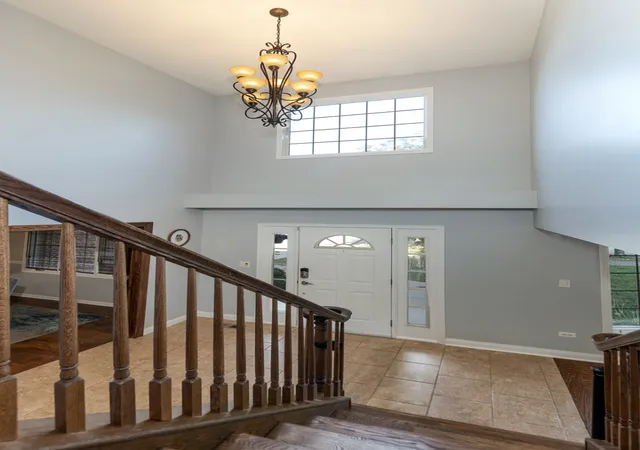 Photo 3 of Single family home for sale at 1221 Monmouth Dr, Lemont, IL 60439 | MLS# 12752587 | Listing updated on 2026-09-27