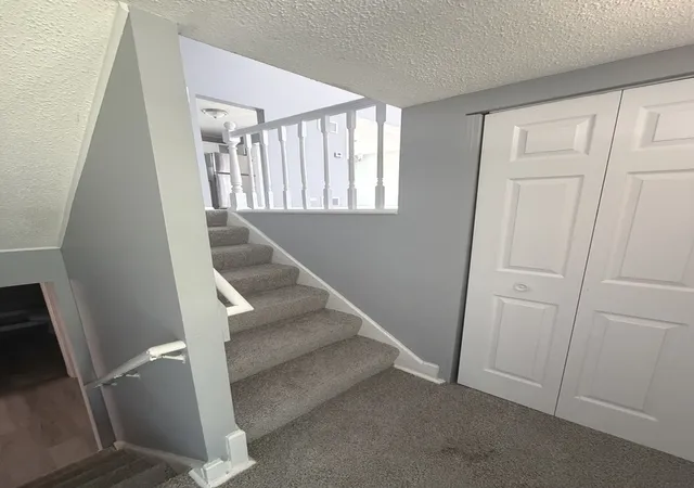 Photo 3 of Single family home for sale at 17909 Chartres Ct, Hazel Crest, IL 60429 | MLS# 12752606 | Listing updated on 2026-09-30