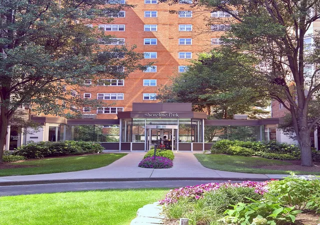 Photo 3 of Condo for sale at 4960 N Marine Dr #217, Chicago, IL 60640 | MLS# 12752623 | Listing updated on 2026-10-06