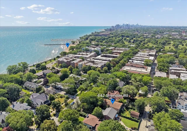 Photo 3 of Single family home for sale at 642 Sheridan Rd, Evanston, IL 60202 | MLS# 12752647 | Listing updated on 2026-09-14