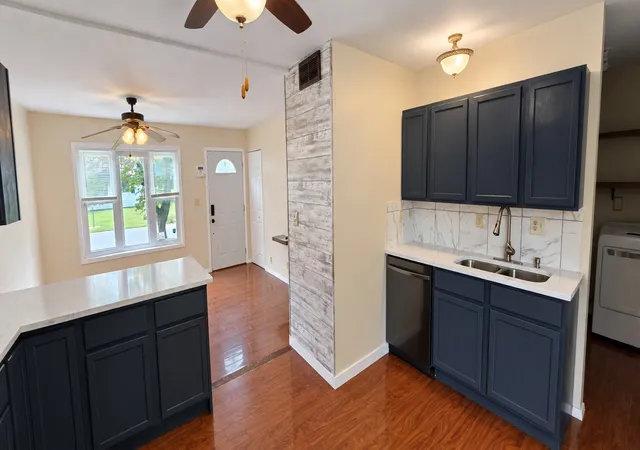 Photo 3 of Single family home for sale at 1110 Rainbow View, Urbana, IL 61802 | MLS# 12752658 | Listing updated on 2026-09-26