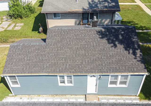 Single family home for sale at 14034 S Saginaw Ave, Burnham, IL 60633 | MLS# 12752668