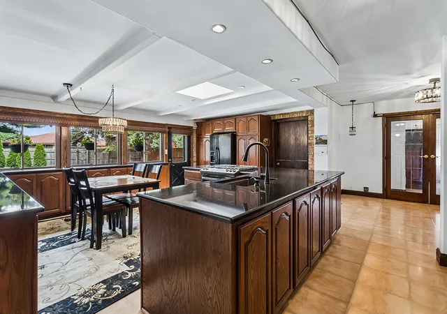 Photo 3 of Single family home for sale at 11420 S Mather Ave, Alsip, IL 60803 | MLS# 12752674 | Listing updated on 2026-09-28