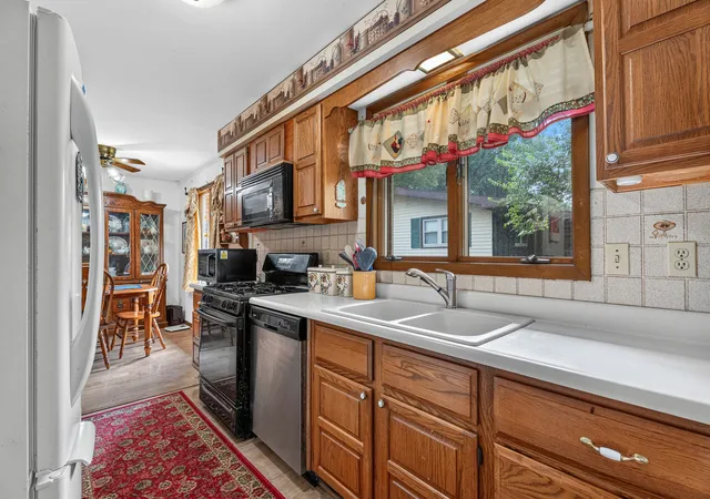 Photo 3 of Single family home for sale at 312 E South St, Granville, IL 61326 | MLS# 12752675 | Listing updated on 2026-09-22