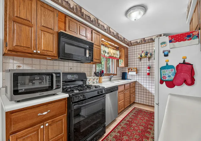 Photo 3 of Single family home for sale at 312 E South St, Granville, IL 61326 | MLS# 12752675 | Listing updated on 2026-09-22