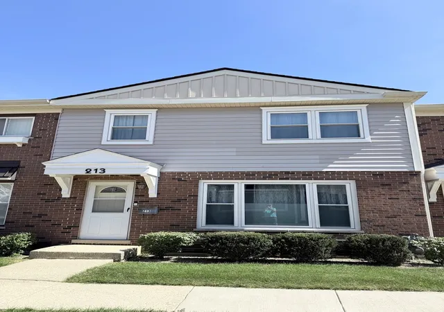 Photo 1 of Townhouse for sale at 213 Frederick Pl, Wood Dale, IL 60191 | MLS# 12752686 | Listing updated on 2026-09-14