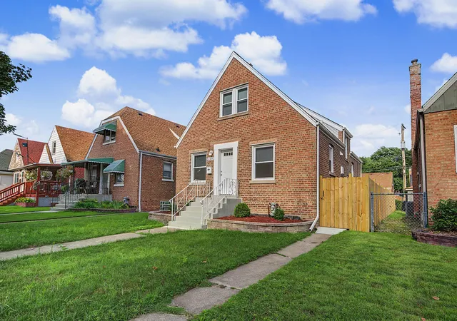 Photo 2 of Single family home for sale at 11325 S Ave H, Chicago, IL 60617 | MLS# 12752758 | Listing updated on 2026-09-12