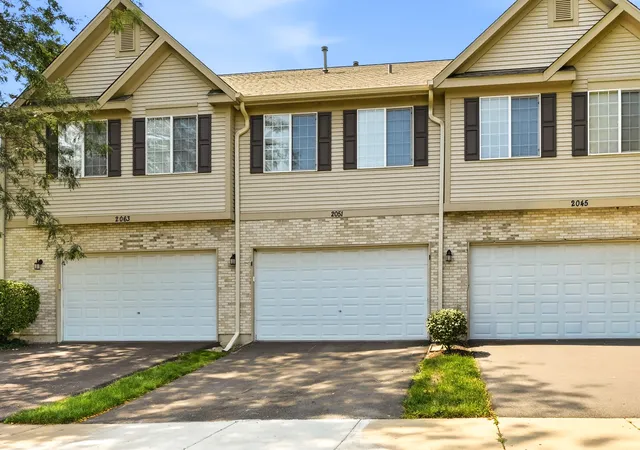 Townhouse for sale at 2051 Village View Dr, Yorkville, IL 60560 | MLS# 12752759
