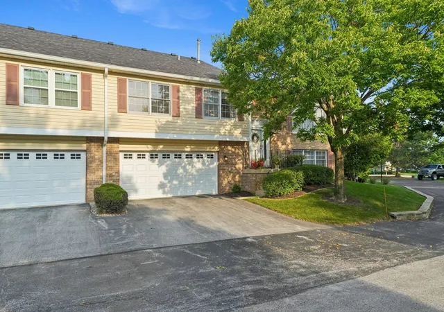 Photo 1 of Sale Pending at 9957 N Cambridge Dr #D, Mokena, IL 60448 | MLS# 12752769 | Listing updated on 2026-10-03