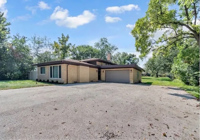 Photo 1 of Multi family home for sale at 19232 Kedzie Ave, Flossmoor, IL 60422 | MLS# 12752770 | Listing updated on 2026-09-13