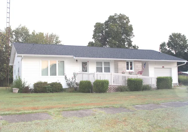 Photo 1 of Single family home for sale at 509 High St, Alma, IL 62807 | MLS# 12752775 | Listing updated on 2026-09-13