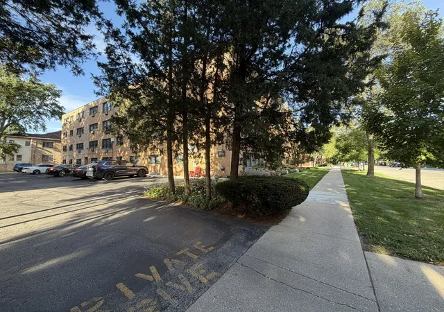 Photo 17 of Condo for sale at 500 Washington Blvd #102, Oak Park, IL 60302 | MLS# 12752789 | Listing updated on 2026-09-14