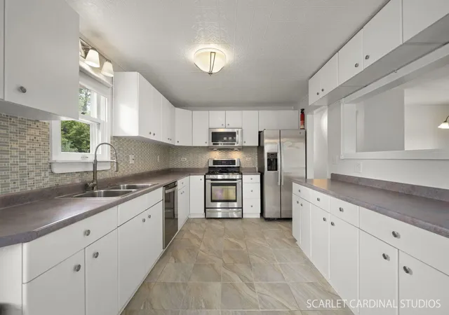Photo 4 of Single family home for sale at 1102 Walnut Ave, Hanover Park, IL 60133 | MLS# 12752799 | Listing updated on 2026-09-16