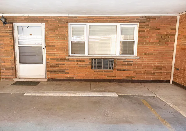 Photo 2 of Condo for sale at 2330 N Harlem Ave #1E, Elmwood Park, IL 60707 | MLS# 12752804 | Listing updated on 2026-09-21