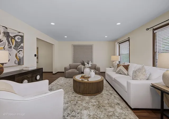 Photo 3 of Single family home for sale at 800 Marston Ave NE, Glen Ellyn, IL 60137 | MLS# 12752816 | Listing updated on 2026-09-23
