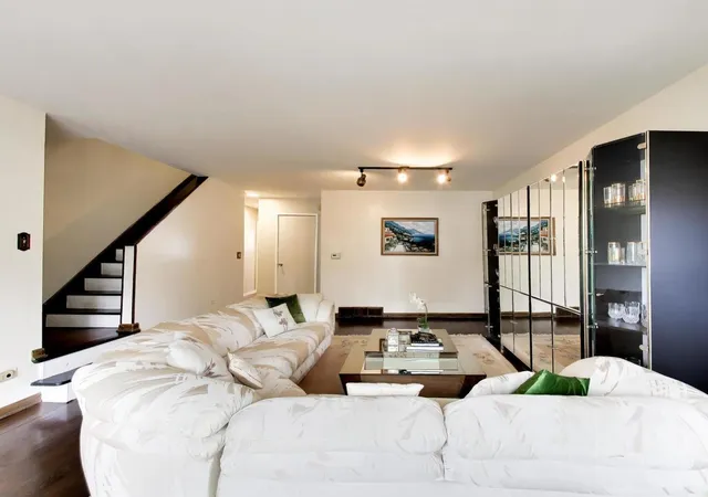 Photo 3 of Townhouse for sale at 829 Dodge Ave, Evanston, IL 60202 | MLS# 12752839 | Listing updated on 2026-09-21