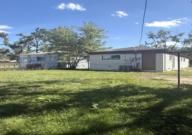 Photo 20 of Single family home for sale at 16906 Orchard Ridge Ave, Hazel Crest, IL 60429 | MLS# 12752848 | Listing updated on 2026-10-03