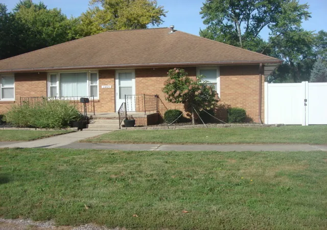 Photo 35 of Single family home for sale at 1004 Holcomb St, Streator, IL 61364 | MLS# 12752859 | Listing updated on 2026-09-14