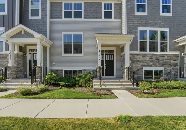 Photo 1 of Townhouse for sale at 1039 Atterberg Rd, South Elgin, IL 60177 | MLS# 12752868 | Listing updated on 2026-09-20