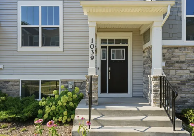 Photo 2 of Townhouse for sale at 1039 Atterberg Rd, South Elgin, IL 60177 | MLS# 12752868 | Listing updated on 2026-09-20