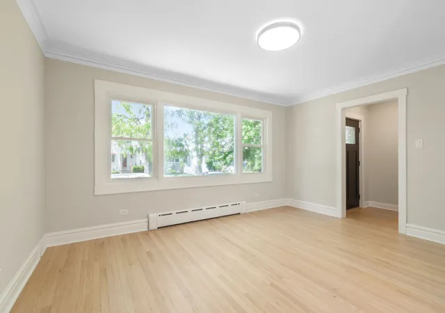 Photo 2 of Single family home for sale at 5747 N Melvina Ave, Chicago, IL 60646 | MLS# 12752895 | Listing updated on 2026-09-14