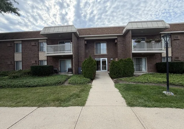 Photo 1 of Condo for sale at 500 N Wilke Rd #206, Palatine, IL 60074 | MLS# 12752896 | Listing updated on 2026-09-15
