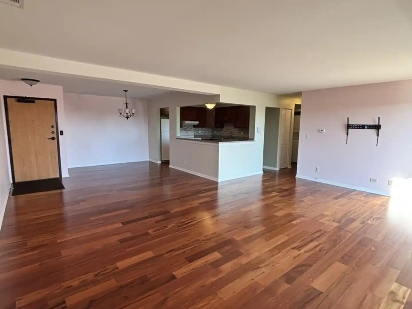 Listing Photo 2 - Condo for sale in 709 79Th St located at 709 79Th St, Darien, IL 60561 - Unit #408