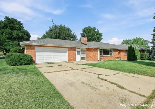Photo 1 of Single family home for sale at 315 N Timothy Ln, Mc Henry, IL 60050 | MLS# 12752912 | Listing updated on 2026-09-22