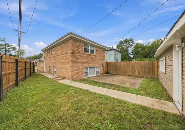 Photo 3 of Single family home for sale at 14637 Vincennes Rd, Harvey, IL 60426 | MLS# 12752913 | Listing updated on 2026-09-22