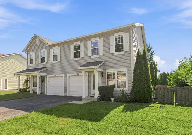 Photo 2 of Townhouse for sale at 4304 Dillon St, Plano, IL 60545 | MLS# 12752921 | Listing updated on 2026-10-27