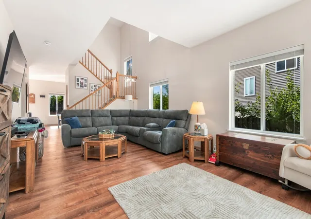 Photo 3 of Townhouse for sale at 4304 Dillon St, Plano, IL 60545 | MLS# 12752921 | Listing updated on 2026-10-27