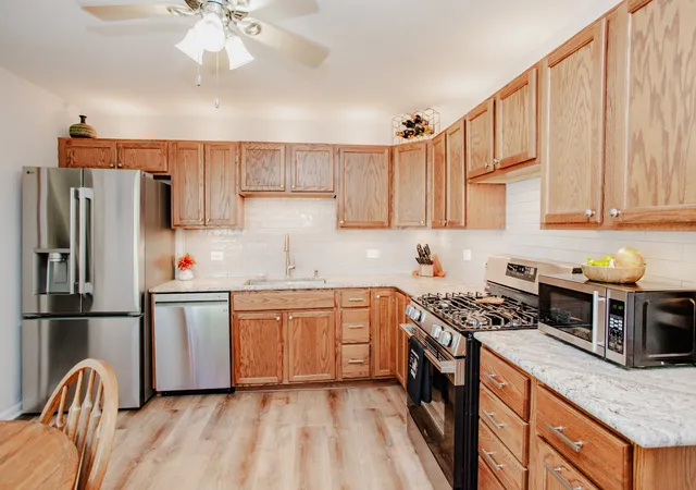 Photo 3 of Single family home for sale at 2106 Grouse Ln, Rolling Meadows, IL 60008 | MLS# 12752938 | Listing updated on 2026-10-10