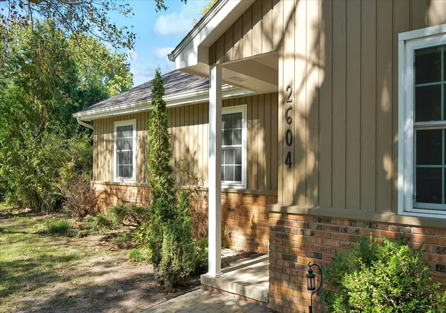 Photo 2 of Single family home for sale at 2604 Berniece Dr, Champaign, IL 61822 | MLS# 12752955 | Listing updated on 2026-10-22