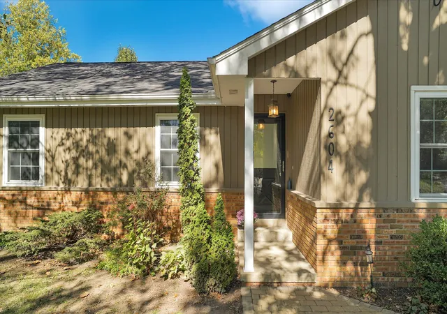 Photo 3 of Single family home for sale at 2604 Berniece Dr, Champaign, IL 61822 | MLS# 12752955 | Listing updated on 2026-10-22