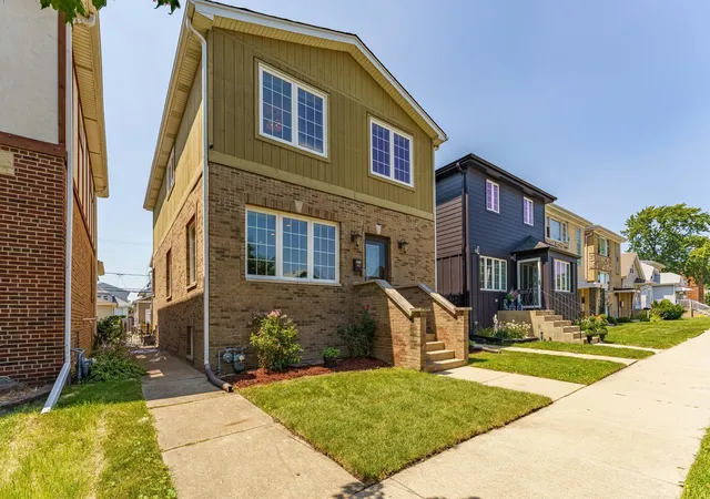 Photo 3 of Single family home for sale at 2030 N 72nd Court, Elmwood Park, IL 60707 | MLS# 12752960 | Listing updated on 2026-09-13