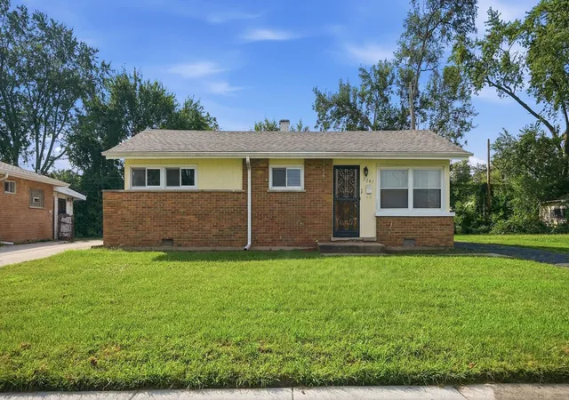 Photo 1 of Single family home for sale at 3041 Sherwood Ave, Markham, IL 60428 | MLS# 12752977 | Listing updated on 2026-09-13