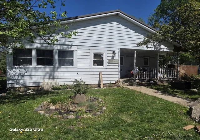 Photo 1 of Sale Pending at 405 Marion St, Warsaw, IL 62379 | MLS# 12752995 | Listing updated on 2026-10-07