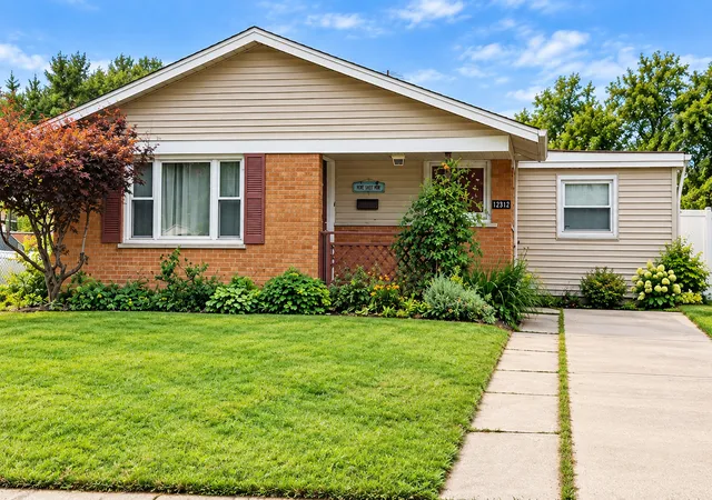Photo 1 of Single family home for sale at (Undisclosed), Alsip, IL 60803 | MLS# 12753043 | Listing updated on 2026-09-21