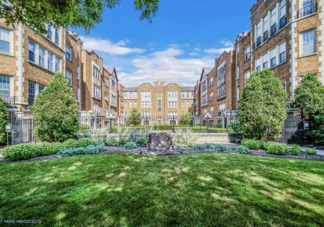 Photo 1 of Condo for sale at 10927 S Longwood Dr #3, Chicago, IL 60643 | MLS# 12753049 | Listing updated on 2026-09-23