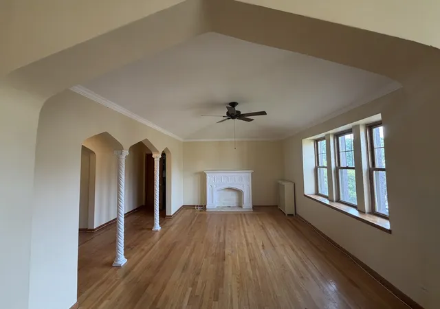 Photo 4 of Condo for sale at 10927 S Longwood Dr #3, Chicago, IL 60643 | MLS# 12753049 | Listing updated on 2026-09-23
