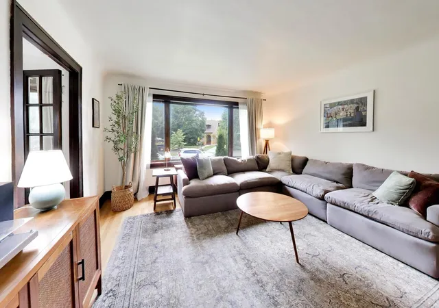 Photo 2 of Single family home for sale at 4147 N Dickinson Ave, Chicago, IL 60641 | MLS# 12753093 | Listing updated on 2026-09-23