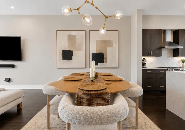 Photo 3 of Townhouse for sale at 729 W 15th Street, Chicago, IL 60607 | MLS# 12753104 | Listing updated on 2026-09-14