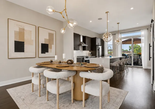 Photo 3 of Townhouse for sale at 729 W 15th Street, Chicago, IL 60607 | MLS# 12753104 | Listing updated on 2026-09-14