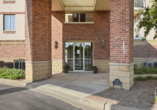 Photo 3 of Condo for sale at (Undisclosed), Elmhurst, IL 60126 | MLS# 12753138 | Listing updated on 2026-09-15